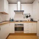 One Bedroom Apartment In Carrer Arago