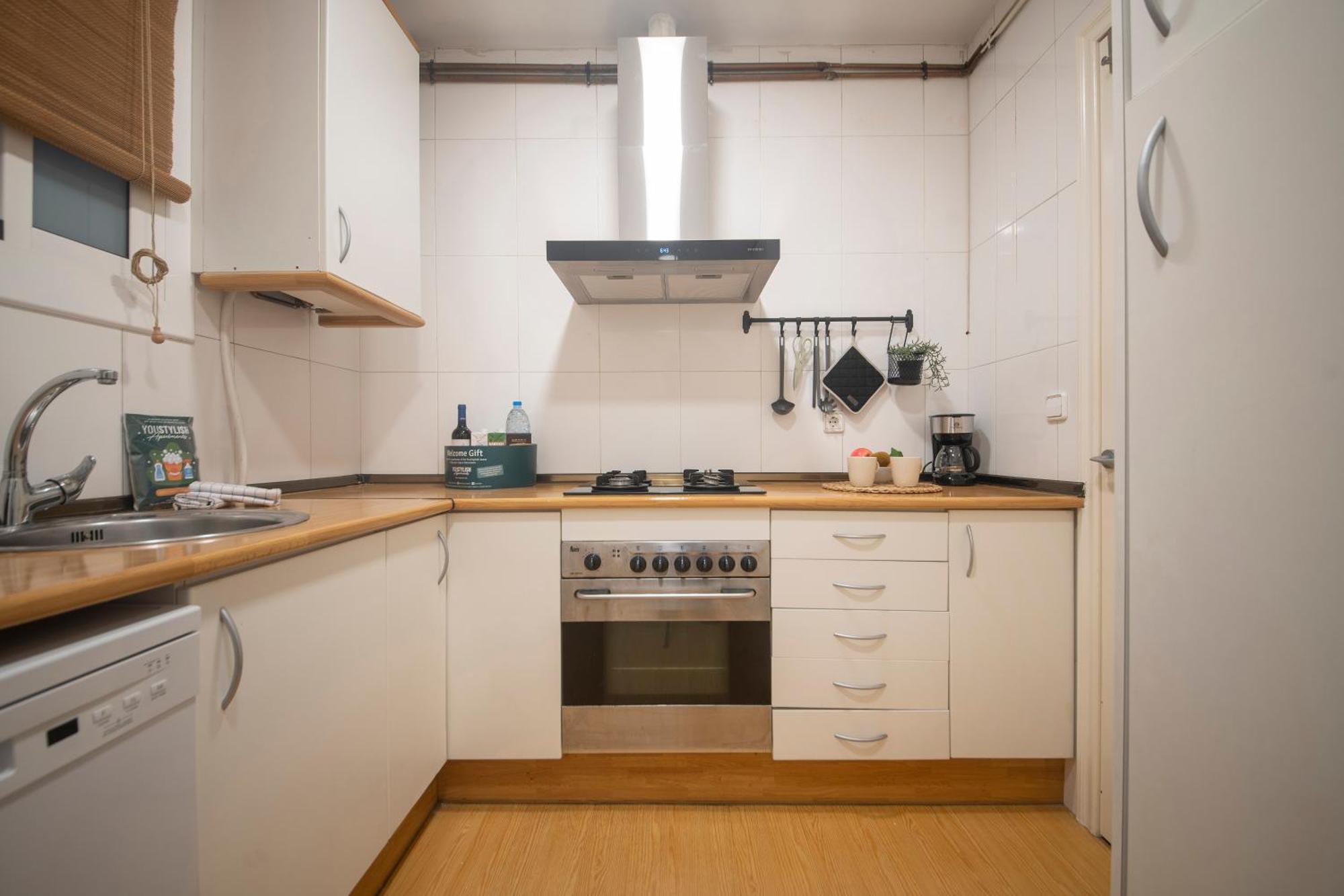 Apartment One Bedroom In Carrer Arago