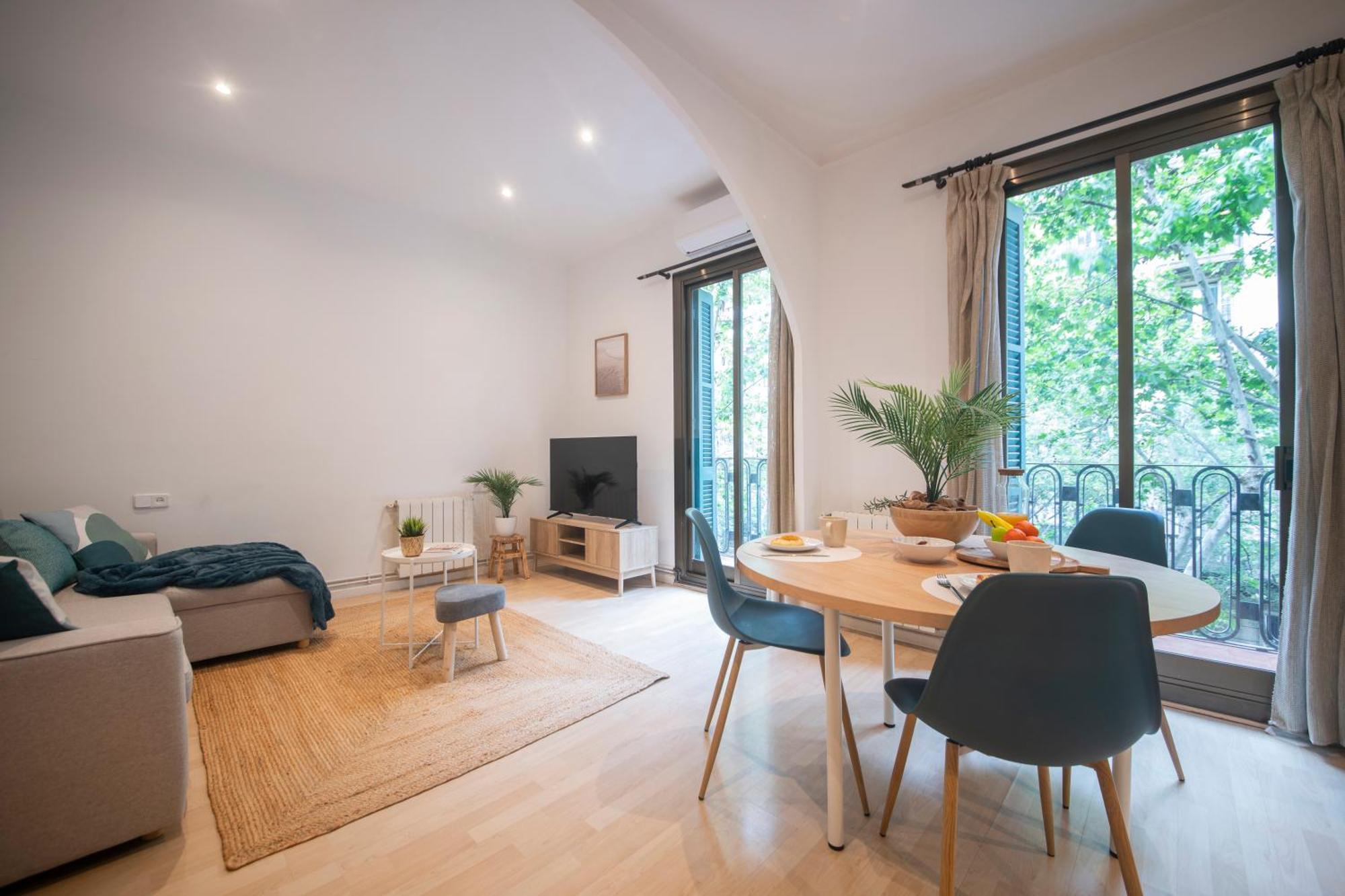 Apartment One Bedroom In Carrer Arago *